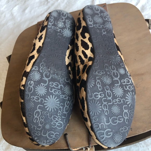 UGG WOMENS FLATS - Picture 5 of 5